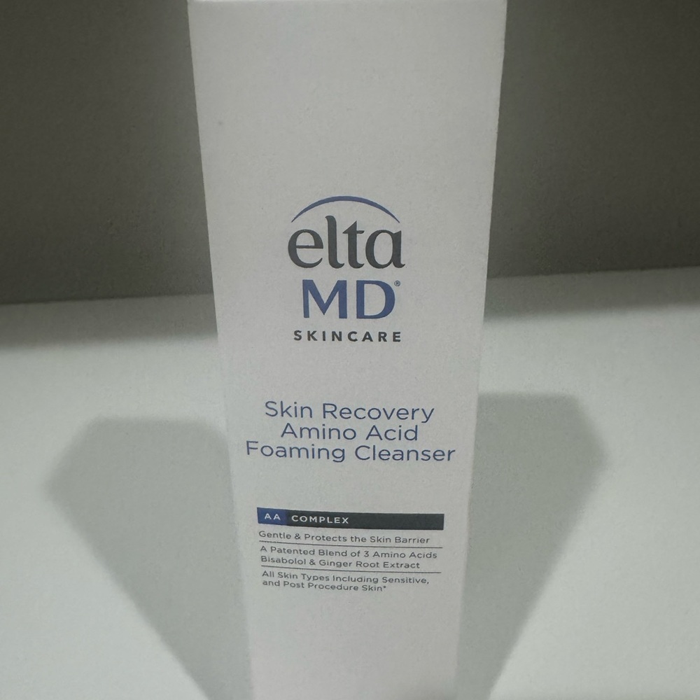 NWT EltaMD Skin Recovery Amino Acid Foaming Cleanser - White - Picture 4 of 6